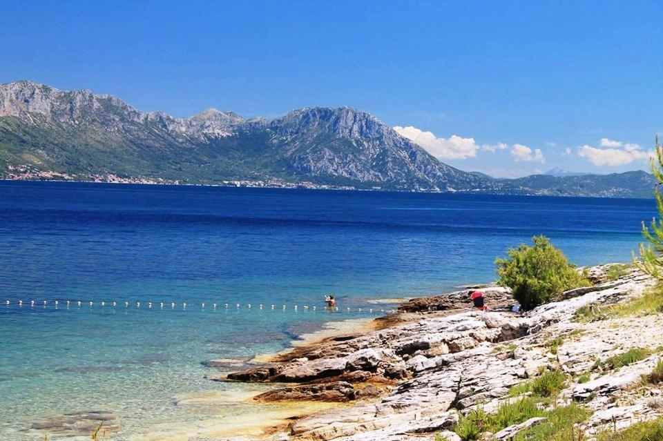 Studio Manora Sućuraj Exteriér fotografie